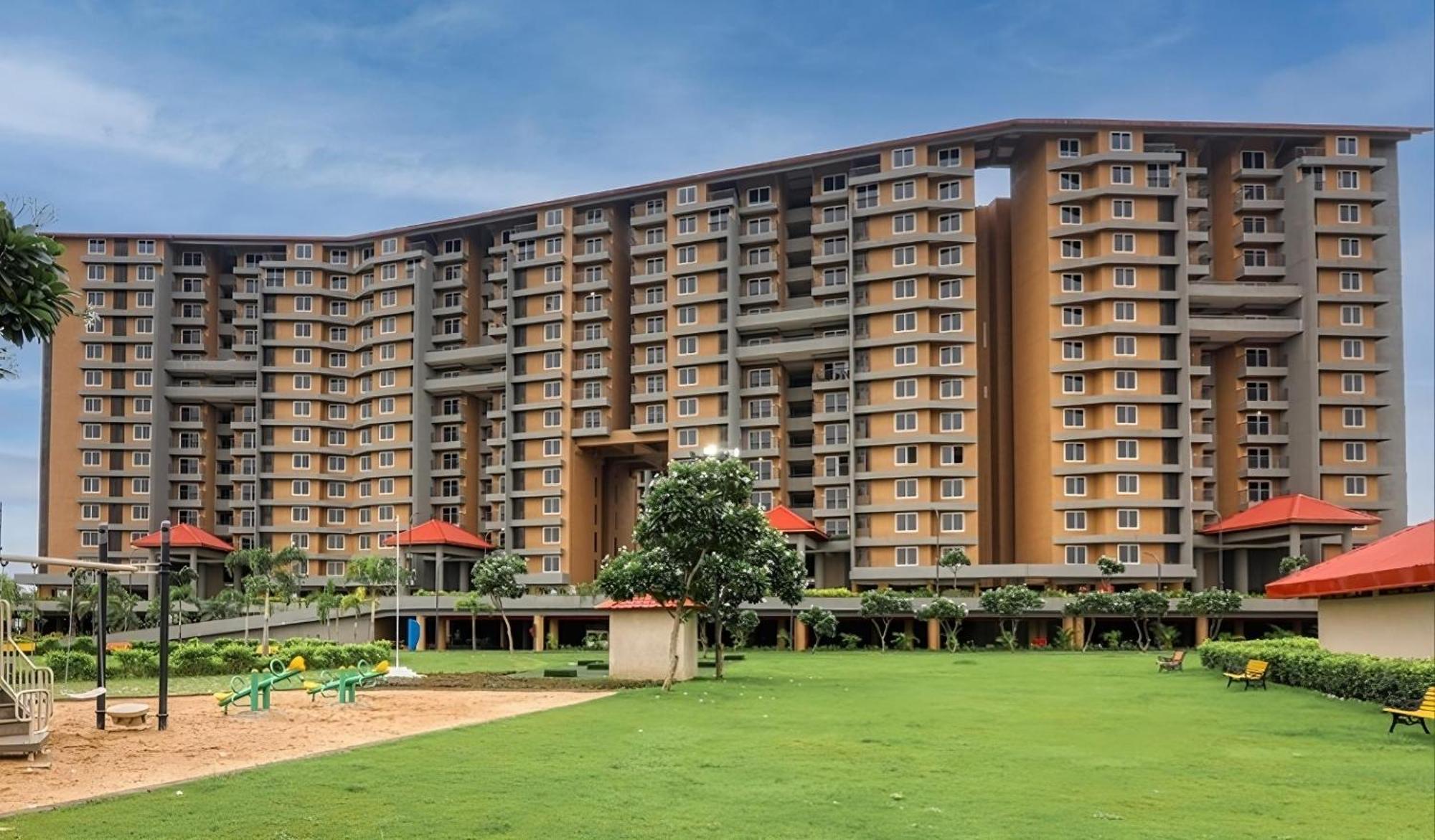 Symphony Apartments At Mihan Nagpur Exterior foto