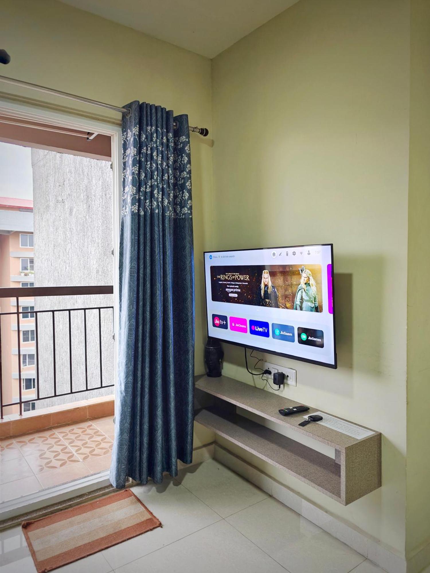 Symphony Apartments At Mihan Nagpur Exterior foto